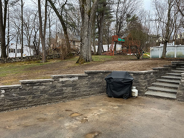 Retaining Wall Installation by MAS 01