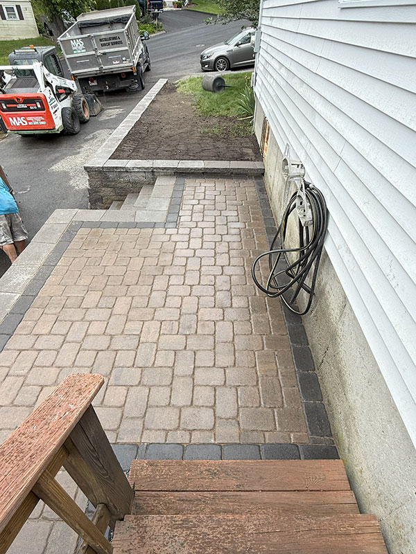 retaining wall walkway MAS